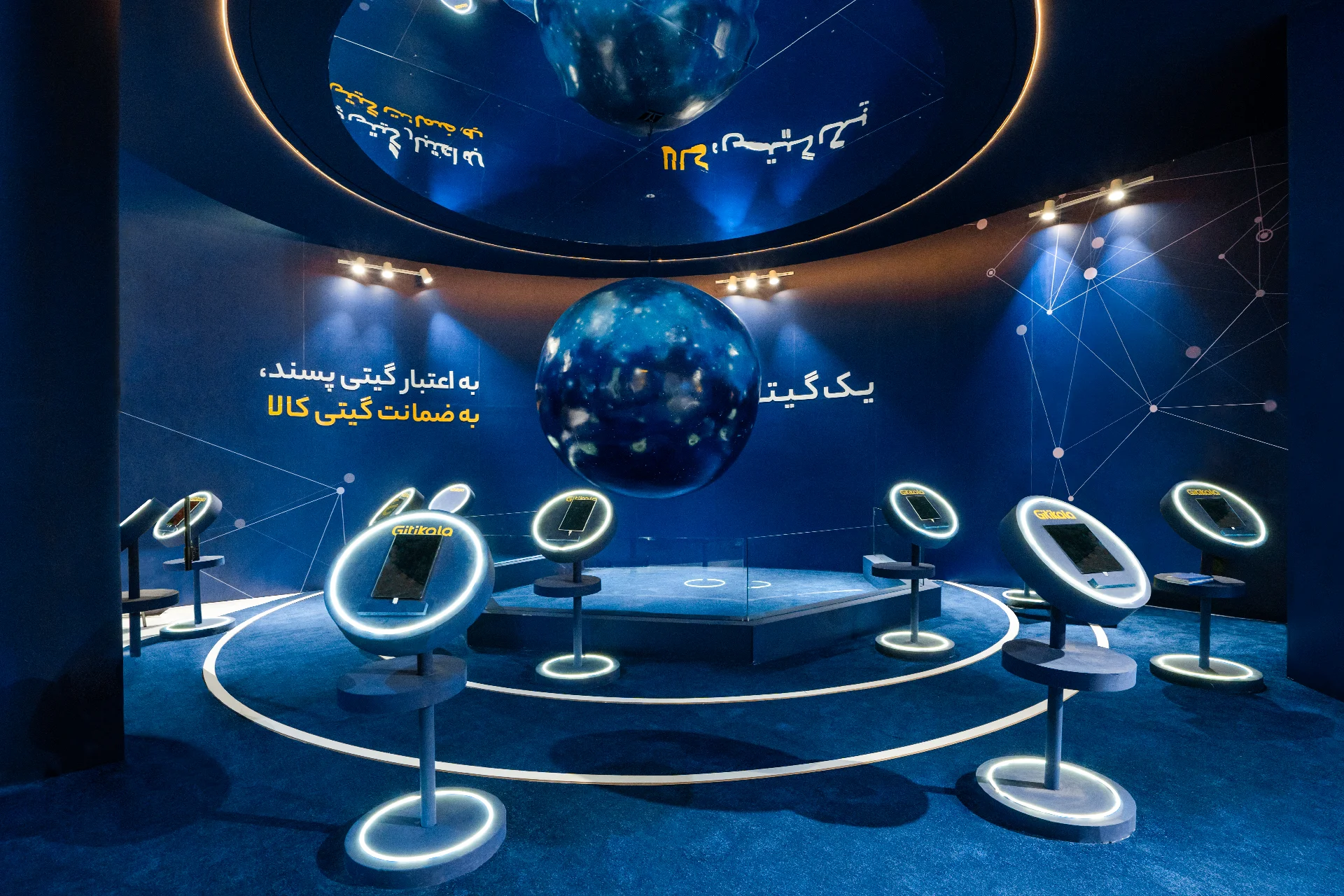 غرفه سازی خلاقانه؛ ایدههایی برای افزایش چشمگیر مشتری غرفه سازی خلاقانه؛ ایدههایی برای افزایش چشمگیر مشتری